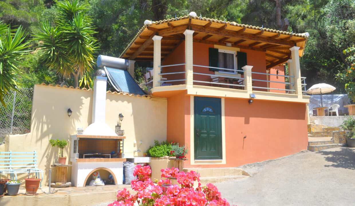 Villa Takis, kleines Haus - das Studio am ersten Stock mit 2 Terrassen