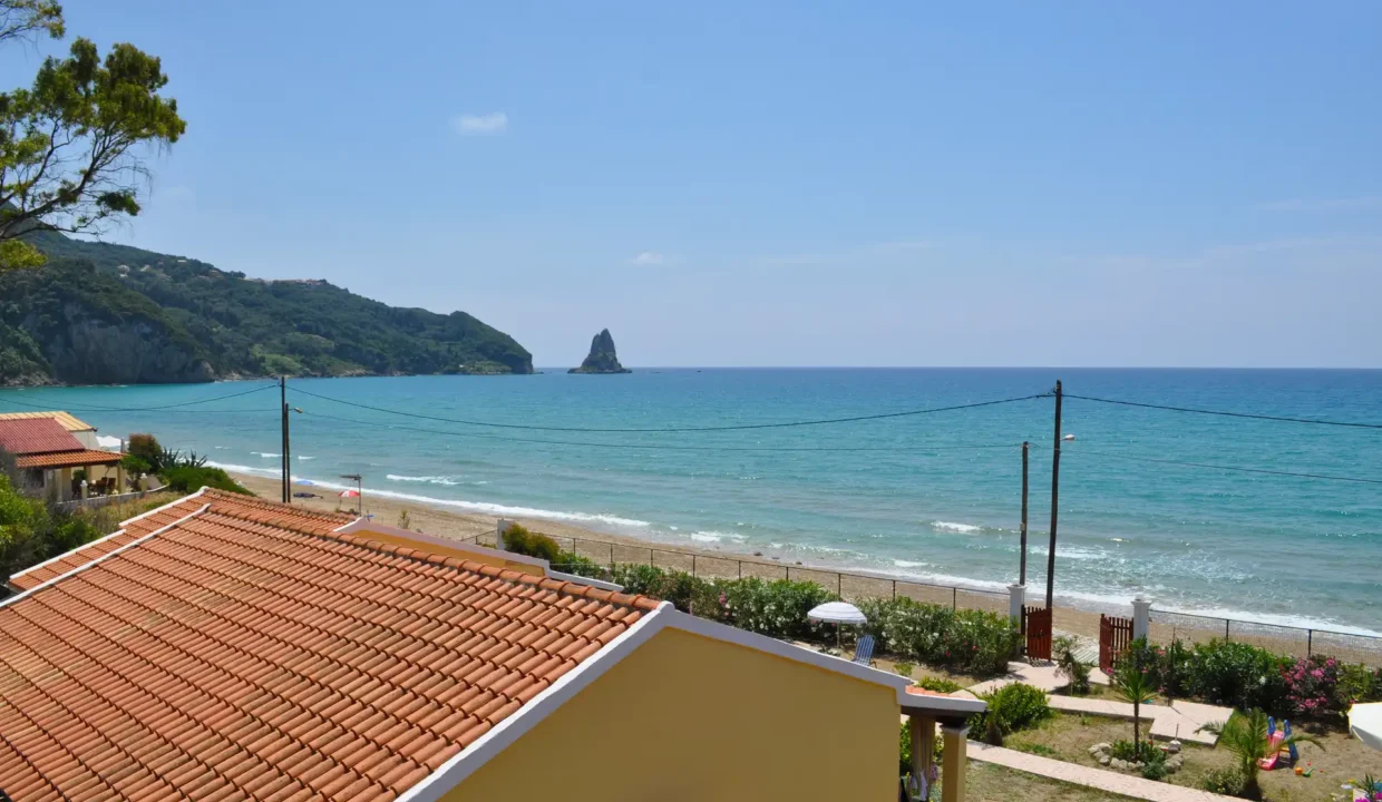 Großes Garten Strandhaus Eftichia