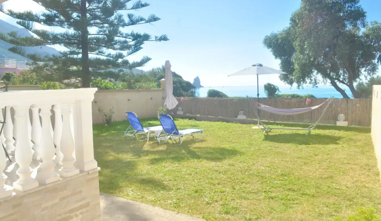 Garten mit Meerblick Ritsa