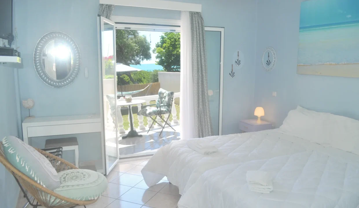 Schlafzimmer mit Meerblick Strandhaus Ritsa